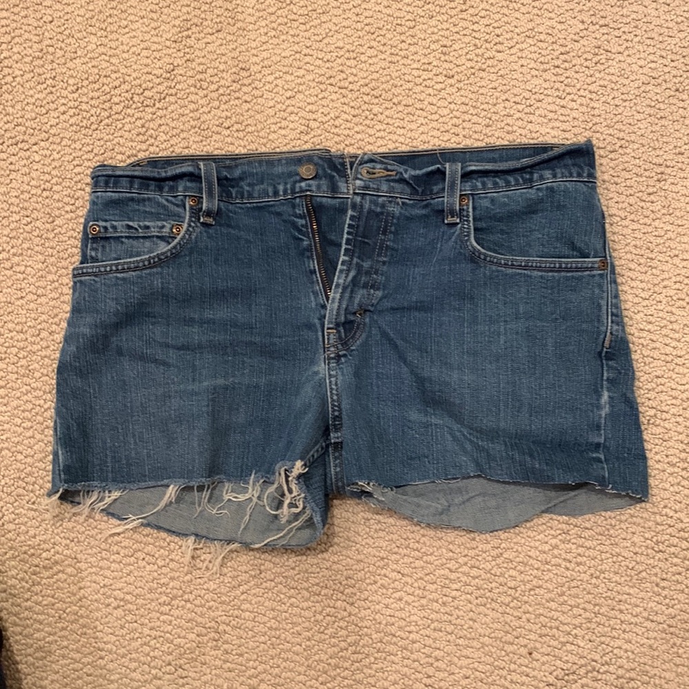 distressed jean shorts